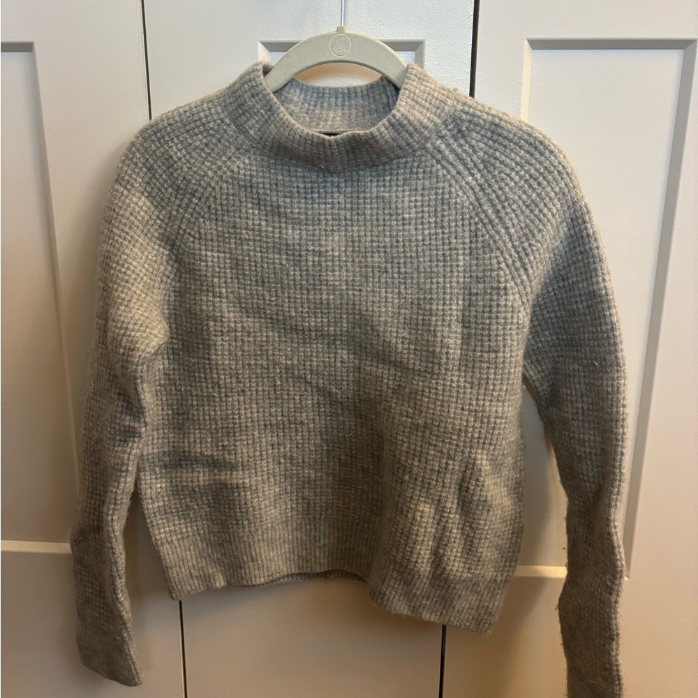 Banana Republic Light Gray Turtleneck Sweater